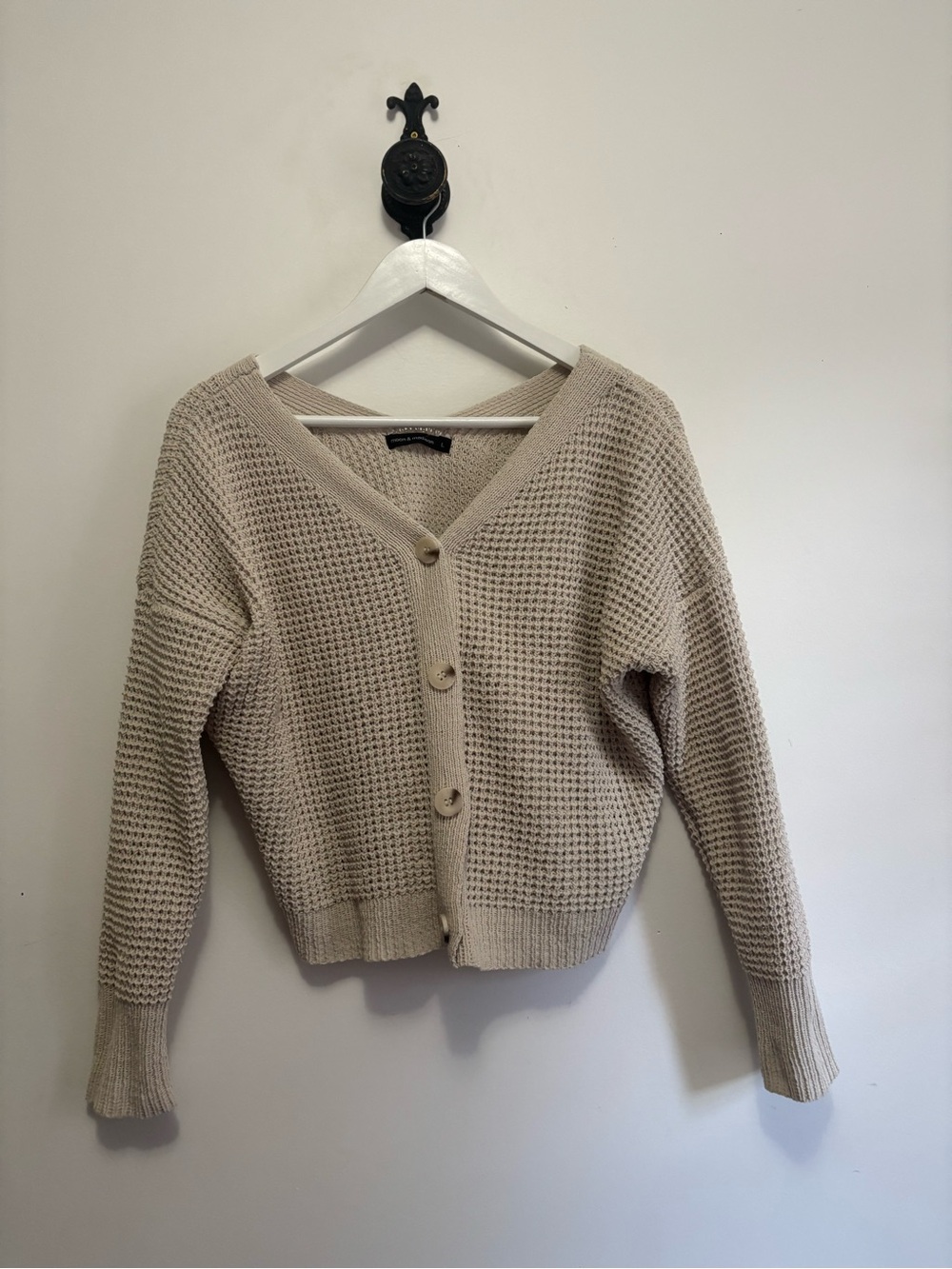 moon & madison Neutral Beige Waffle Knit Button-Front Cardigan